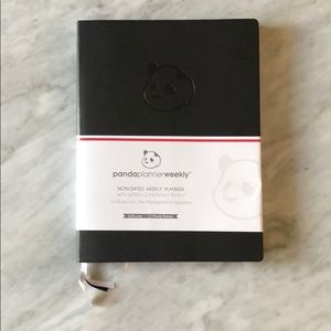 Panda Planner Weekly 12 month 8.5x11”